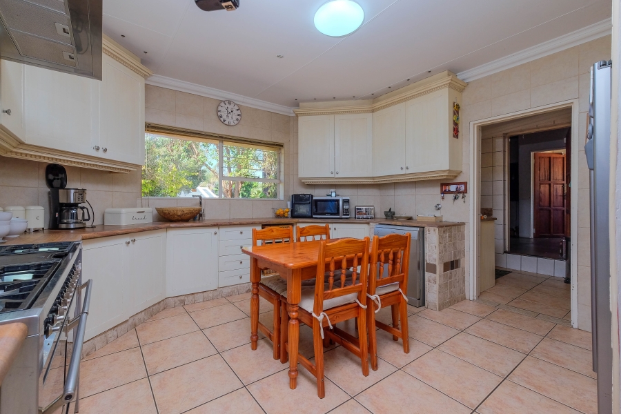 4 Bedroom Property for Sale in Rangeview Gauteng