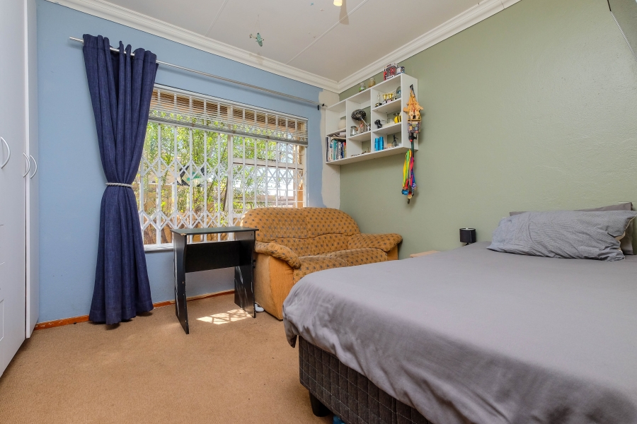 4 Bedroom Property for Sale in Rangeview Gauteng