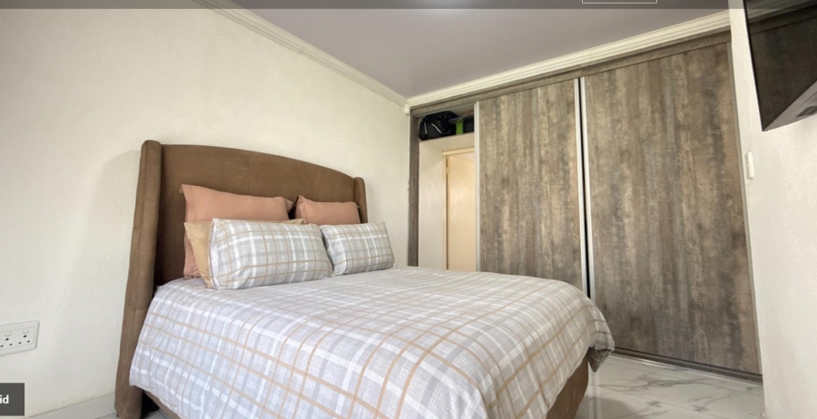 2 Bedroom Property for Sale in Roseacre Gauteng