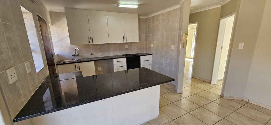 2 Bedroom Property for Sale in New Redruth Gauteng