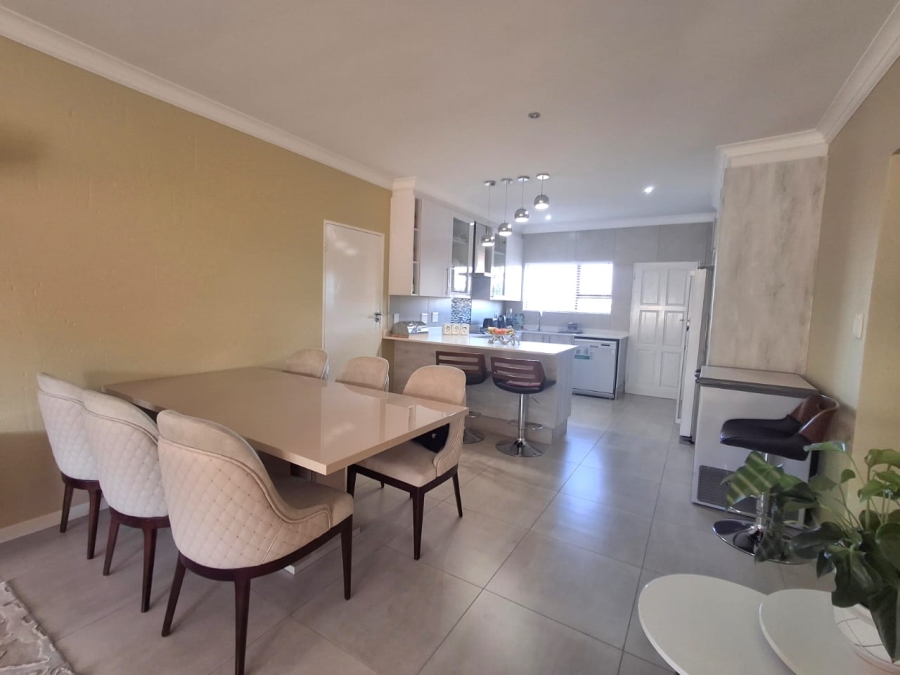 3 Bedroom Property for Sale in Helderwyk Gauteng