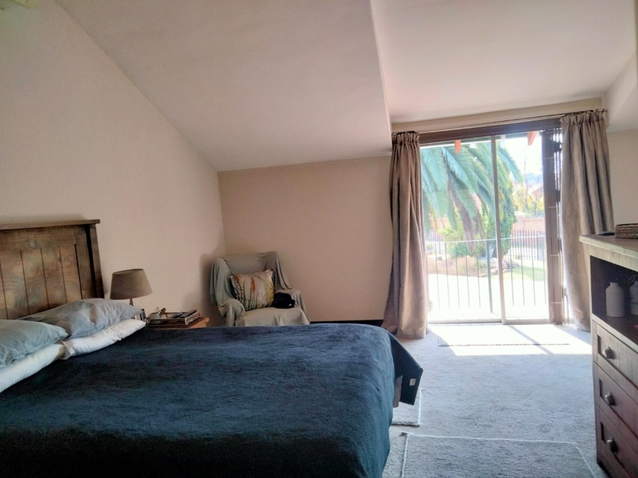 3 Bedroom Property for Sale in Sonneglans Gauteng