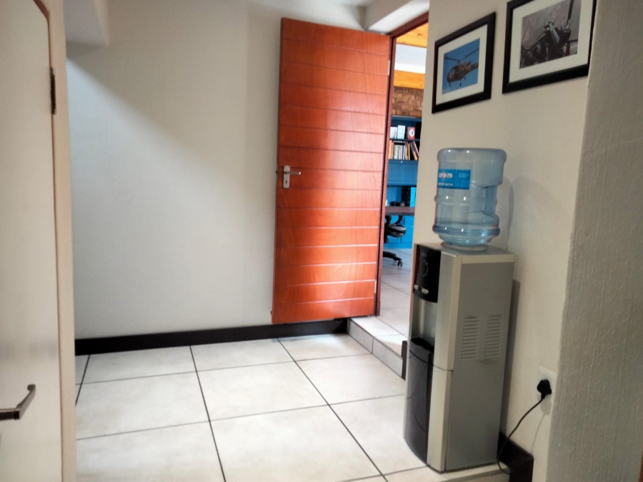 3 Bedroom Property for Sale in Sonneglans Gauteng