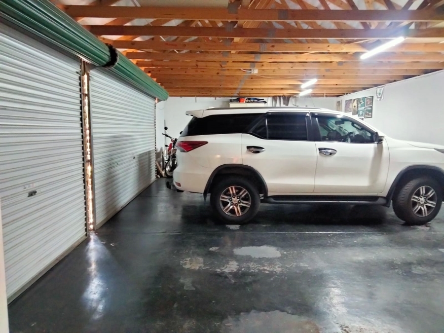 3 Bedroom Property for Sale in Sonneglans Gauteng