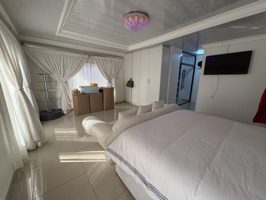 4 Bedroom Property for Sale in Theresa Park Gauteng