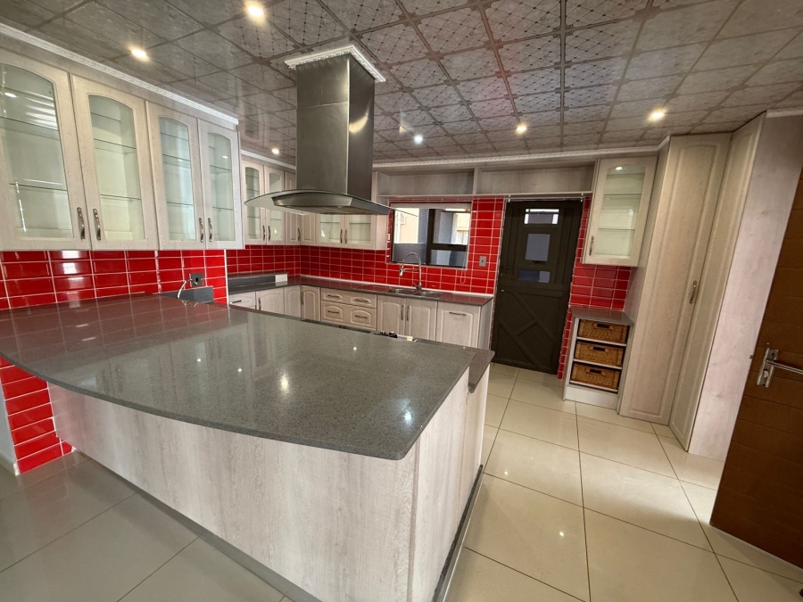 4 Bedroom Property for Sale in Theresa Park Gauteng