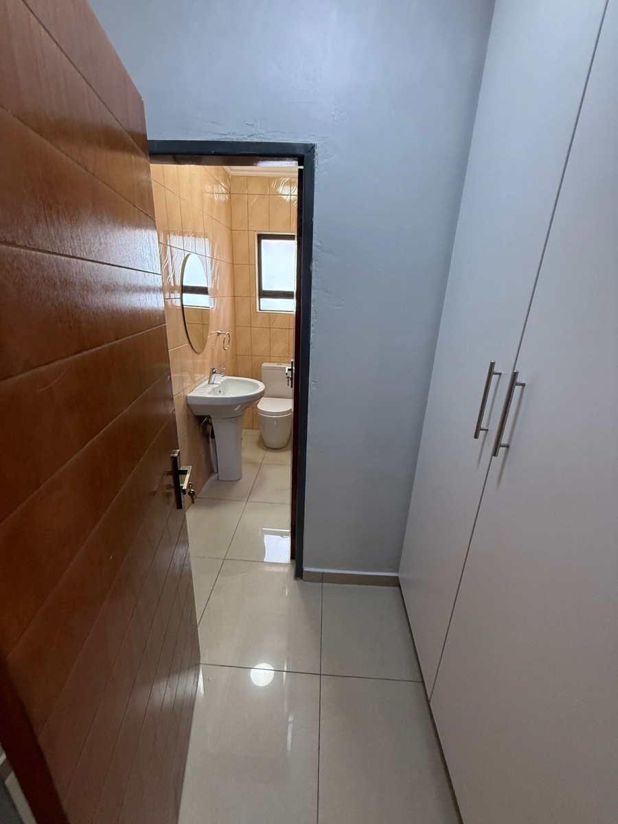 4 Bedroom Property for Sale in Theresa Park Gauteng