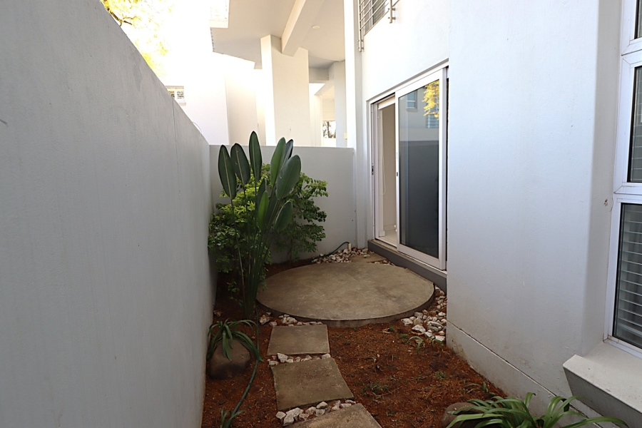 1 Bedroom Property for Sale in Bryanston Gauteng