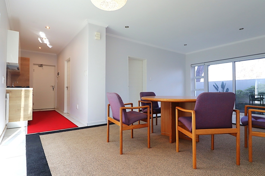 1 Bedroom Property for Sale in Bryanston Gauteng