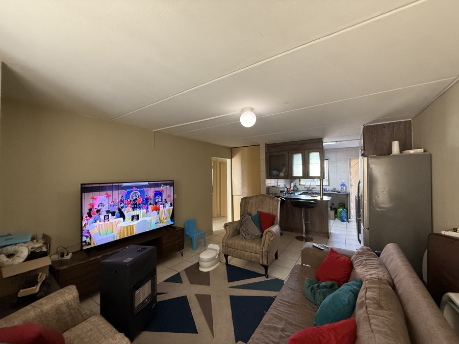 To Let 2 Bedroom Property for Rent in Beyers Park Gauteng