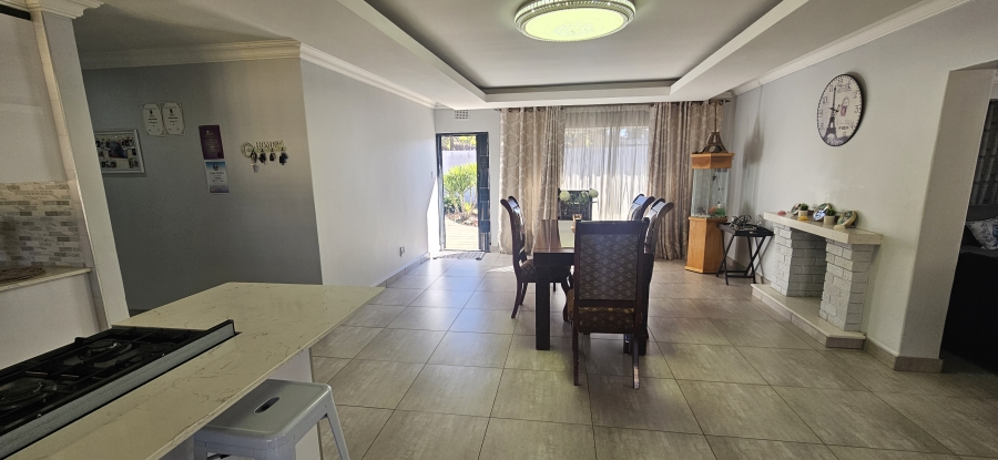 3 Bedroom Property for Sale in Raceview Gauteng