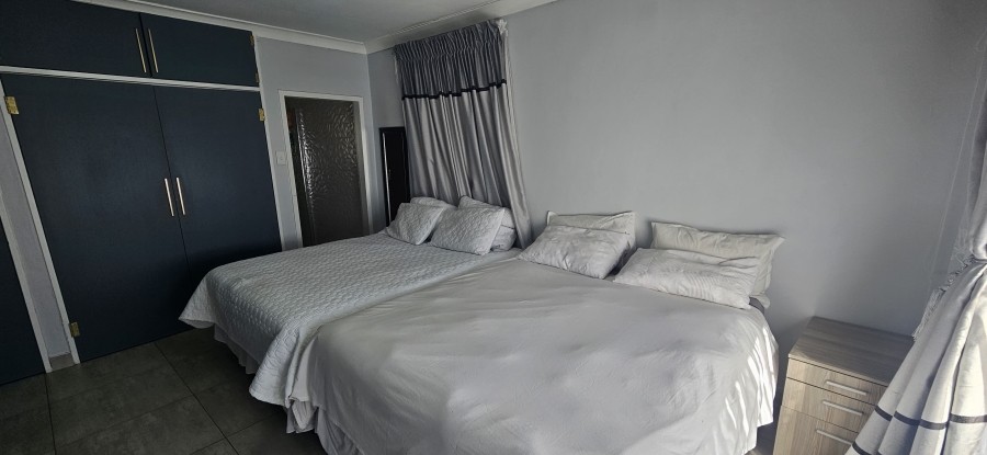 3 Bedroom Property for Sale in Raceview Gauteng