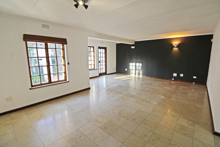 3 Bedroom Property for Sale in Bryanston Gauteng