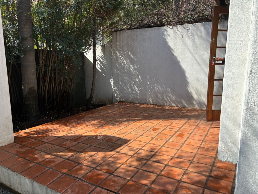 3 Bedroom Property for Sale in Bryanston Gauteng