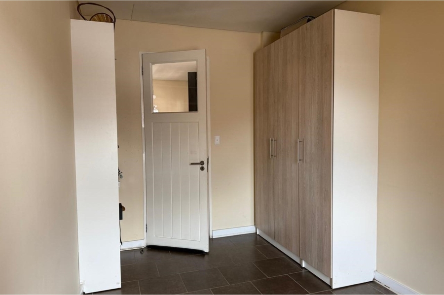 To Let 2 Bedroom Property for Rent in Newtown Gauteng