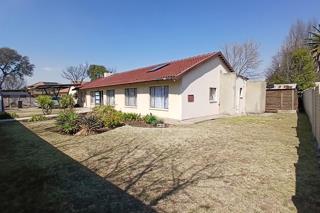 3 Bedroom Property for Sale in Raceview Gauteng