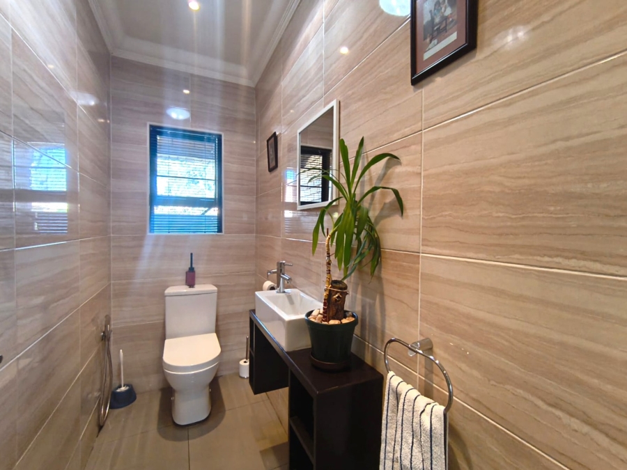 3 Bedroom Property for Sale in New Market Park Gauteng