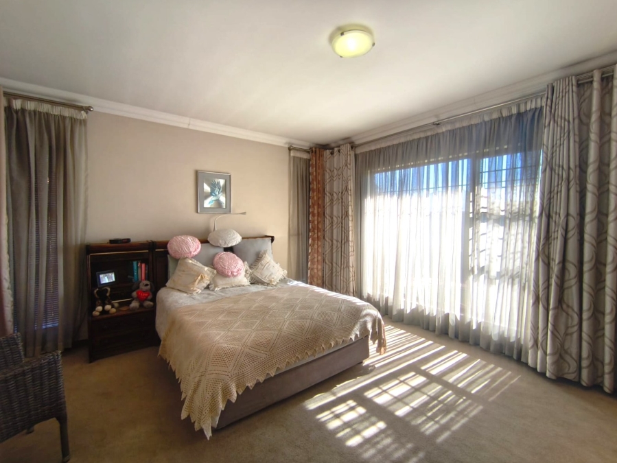 3 Bedroom Property for Sale in New Market Park Gauteng