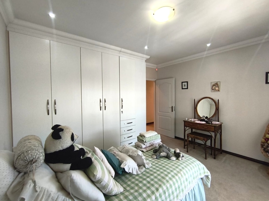 3 Bedroom Property for Sale in New Market Park Gauteng