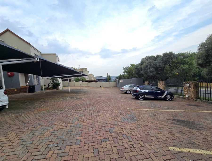 2 Bedroom Property for Sale in Ridgeway Gauteng