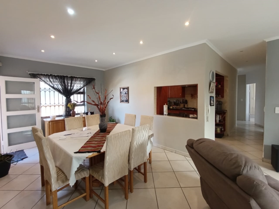3 Bedroom Property for Sale in New Redruth Gauteng