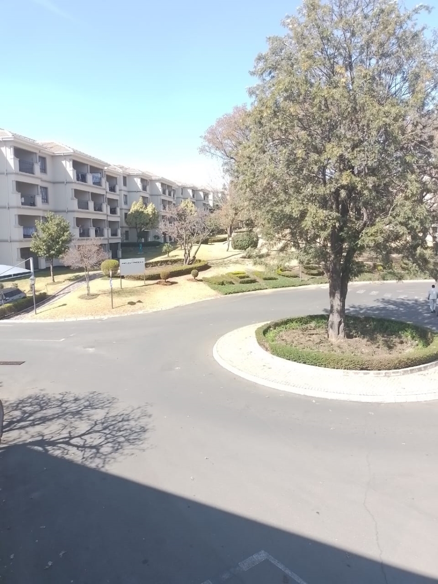 To Let 2 Bedroom Property for Rent in Noordwyk Gauteng