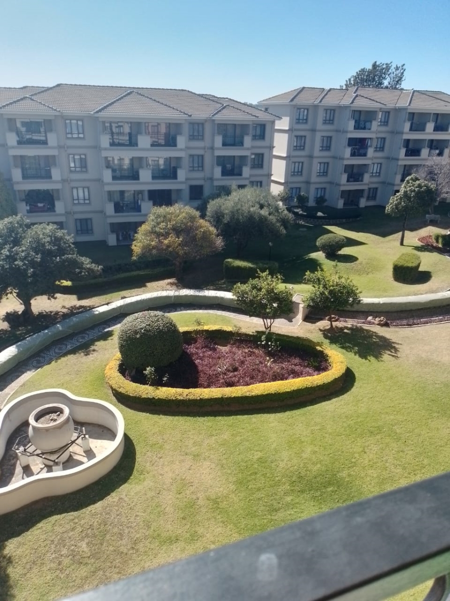 To Let 2 Bedroom Property for Rent in Noordwyk Gauteng