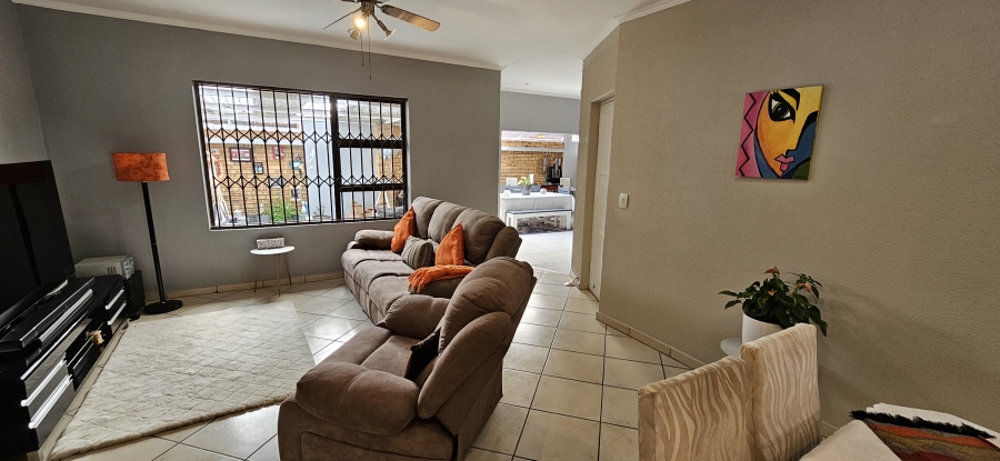 3 Bedroom Property for Sale in New Redruth Gauteng