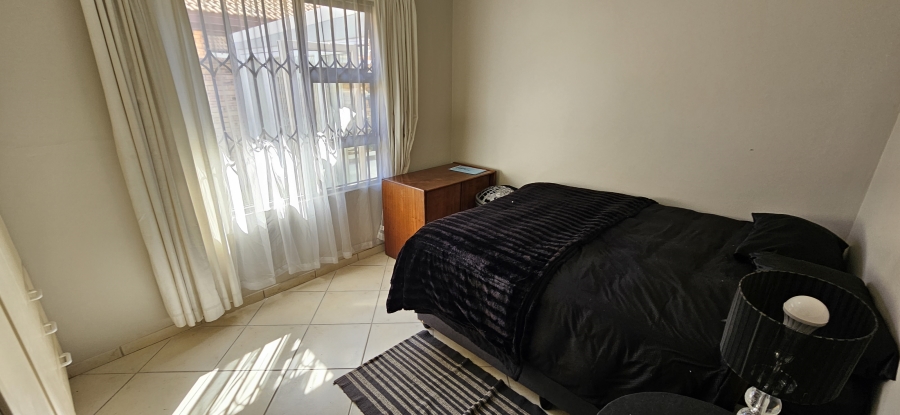 3 Bedroom Property for Sale in New Redruth Gauteng