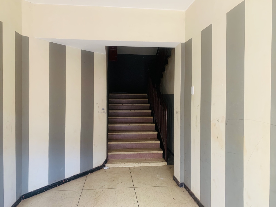 12 Bedroom Property for Sale in Bellevue Gauteng