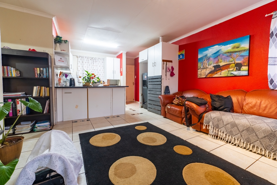 2 Bedroom Property for Sale in Weltevreden Park Gauteng