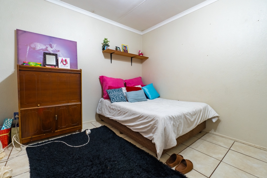 2 Bedroom Property for Sale in Weltevreden Park Gauteng