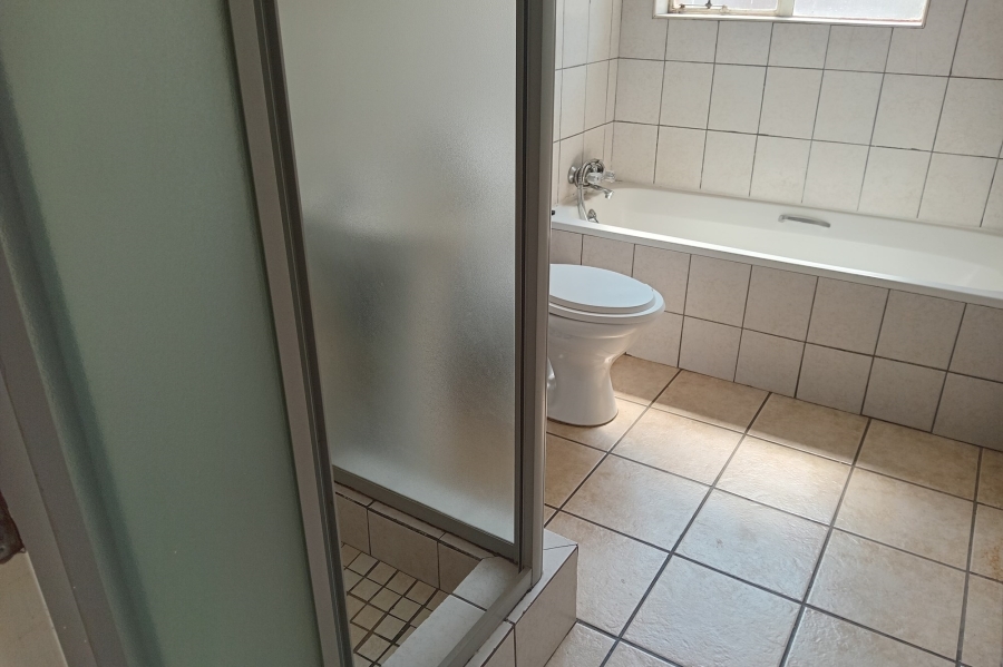 2 Bedroom Property for Sale in Riviera Gauteng