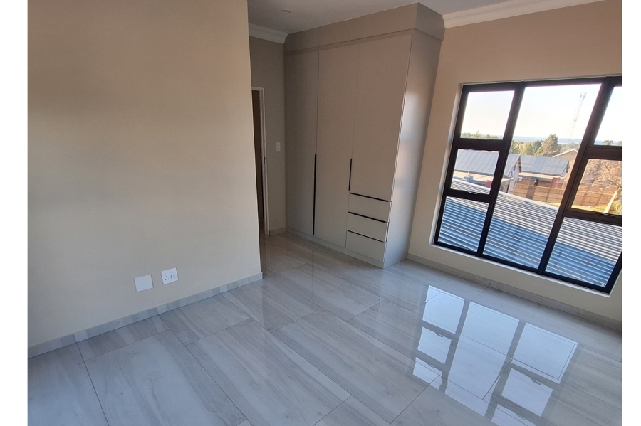 4 Bedroom Property for Sale in Roodepark Eco Estate Gauteng