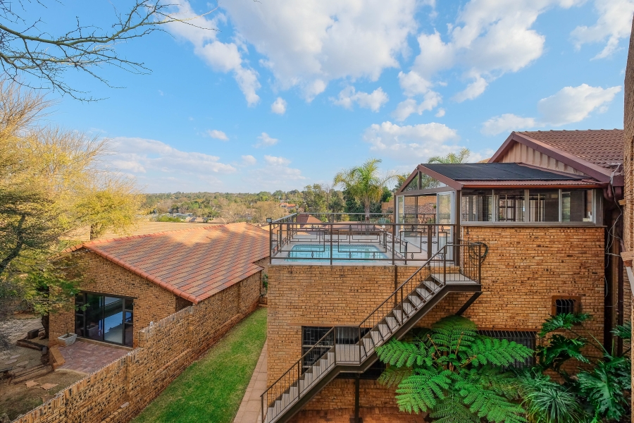To Let 5 Bedroom Property for Rent in Chancliff Ridge Gauteng