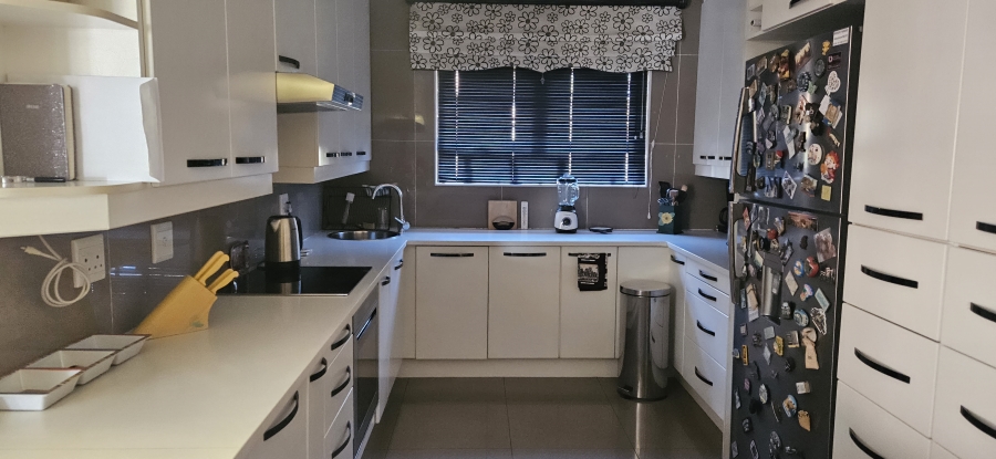 3 Bedroom Property for Sale in New Market Gauteng