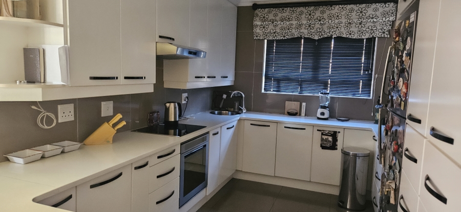 3 Bedroom Property for Sale in New Market Gauteng