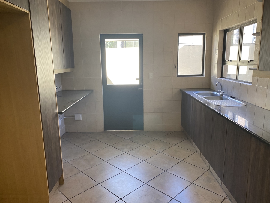3 Bedroom Property for Sale in Glen Erasmia Gauteng