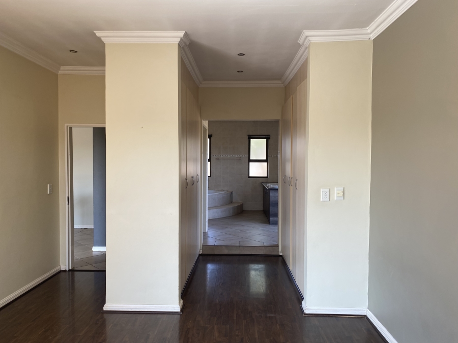 3 Bedroom Property for Sale in Glen Erasmia Gauteng