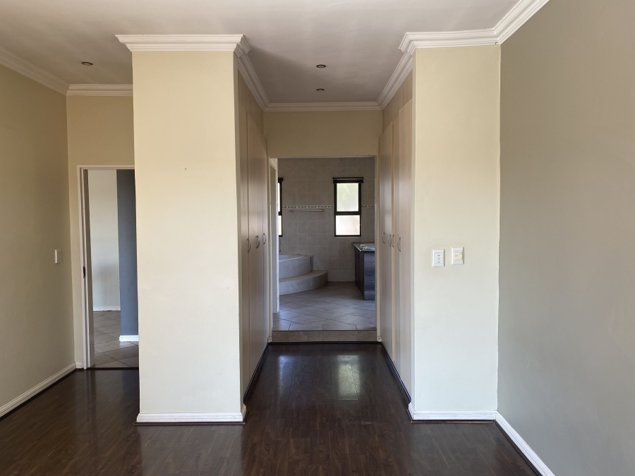 3 Bedroom Property for Sale in Glen Erasmia Gauteng