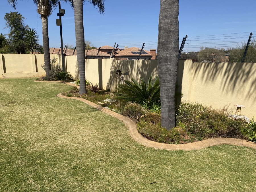 3 Bedroom Property for Sale in Glen Erasmia Gauteng