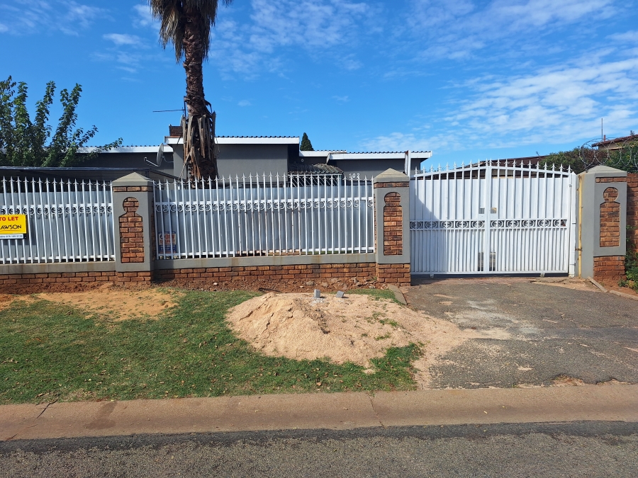 To Let 1 Bedroom Property for Rent in Roodekop Gauteng
