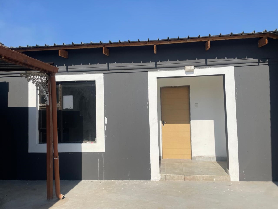 To Let 1 Bedroom Property for Rent in Roodekop Gauteng