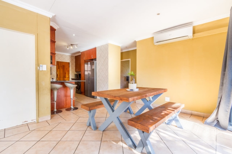 To Let 2 Bedroom Property for Rent in Willow Park Manor Gauteng