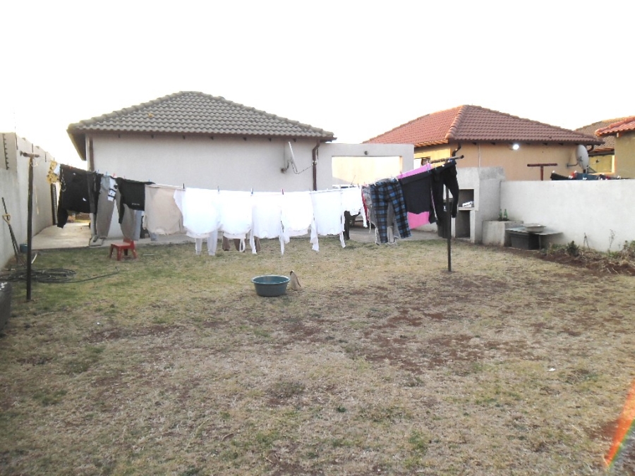2 Bedroom Property for Sale in Windmill Park Gauteng