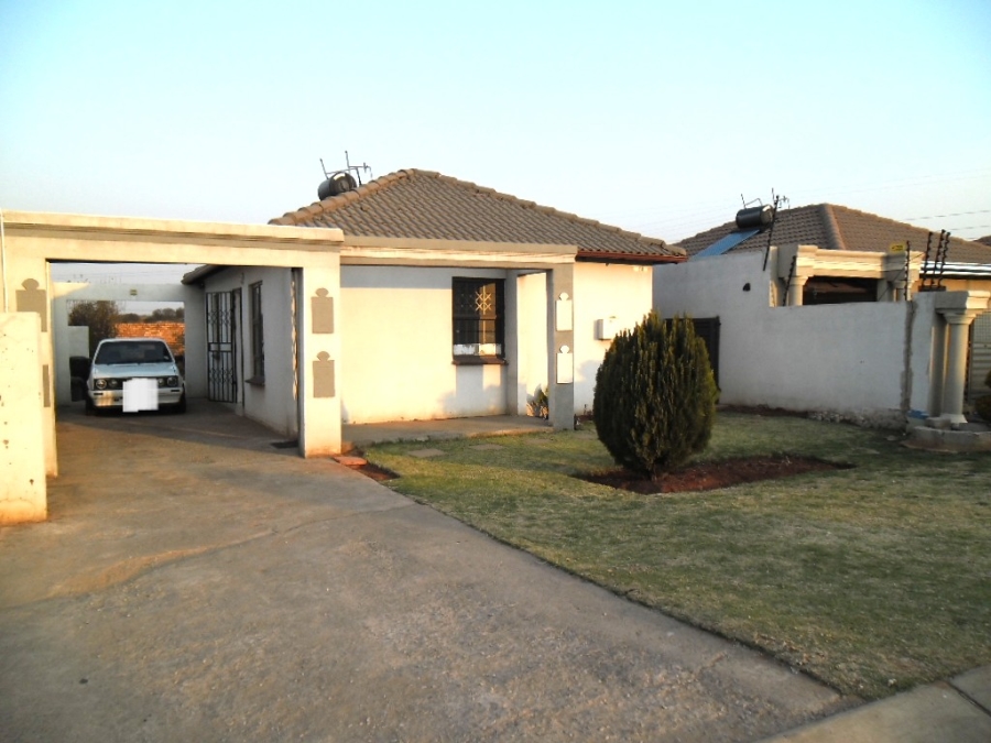 2 Bedroom Property for Sale in Windmill Park Gauteng