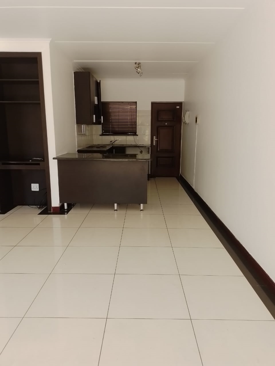 2 Bedroom Property for Sale in Noordwyk Gauteng