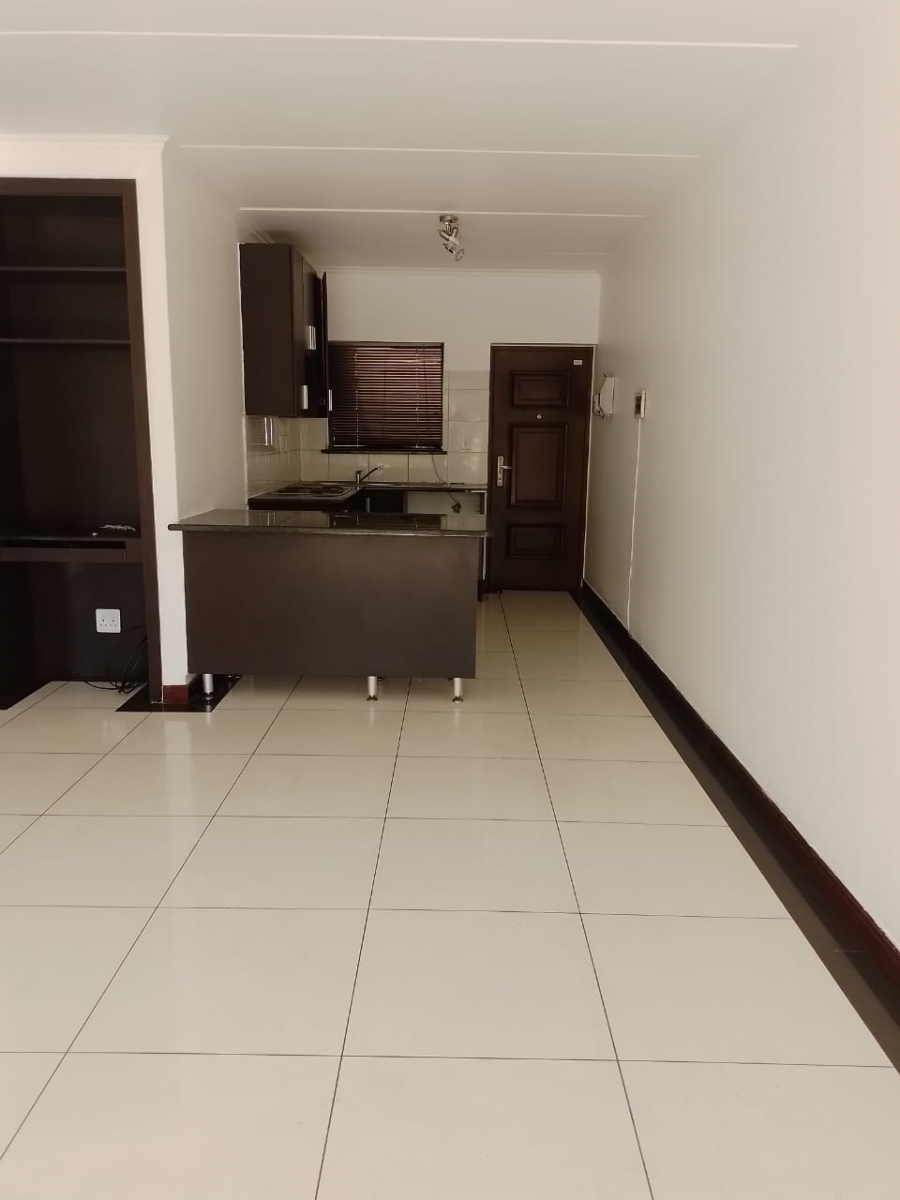 2 Bedroom Property for Sale in Noordwyk Gauteng