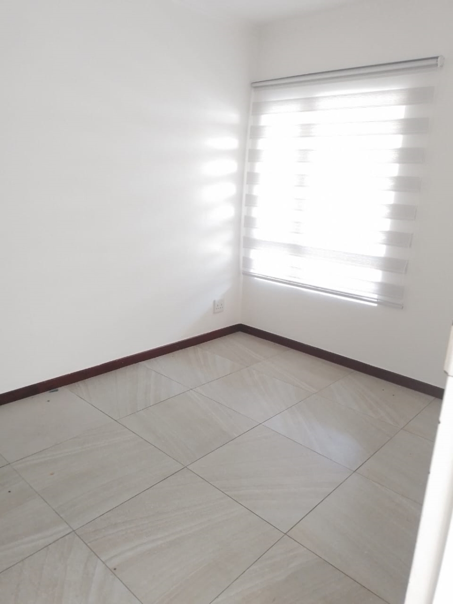 2 Bedroom Property for Sale in Noordwyk Gauteng