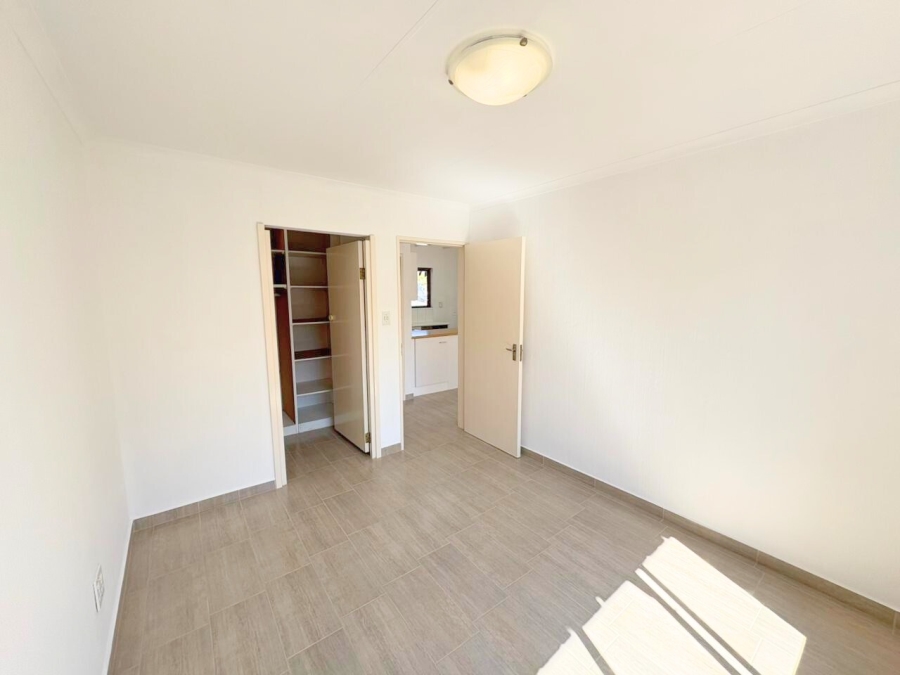 To Let 1 Bedroom Property for Rent in Sunninghill Gauteng